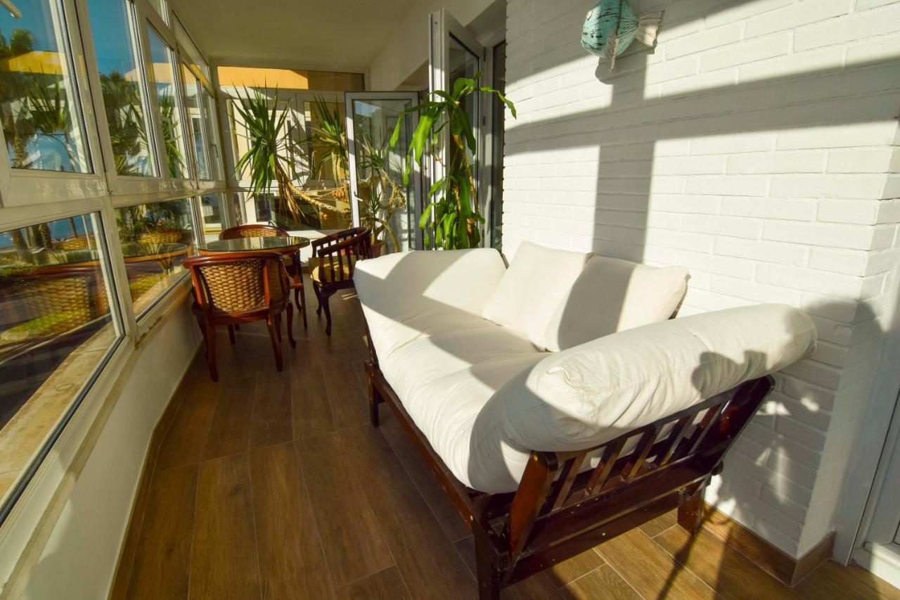 P&P Apartamentos Paseo Maritimo Pablo Ruiz Picasso Malaga Exterior photo
