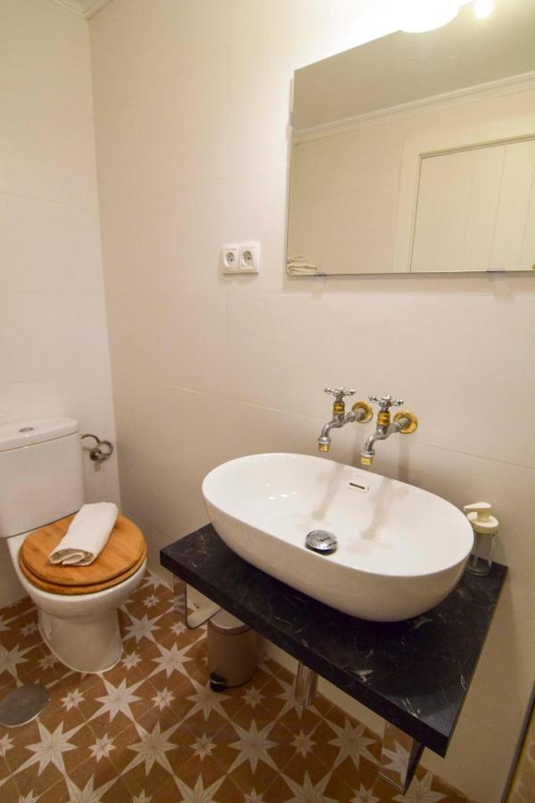P&P Apartamentos Paseo Maritimo Pablo Ruiz Picasso Malaga Exterior photo
