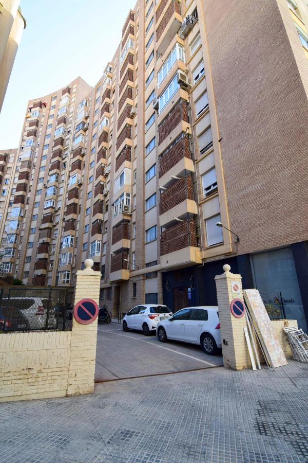 P&P Apartamentos Paseo Maritimo Pablo Ruiz Picasso Malaga Exterior photo