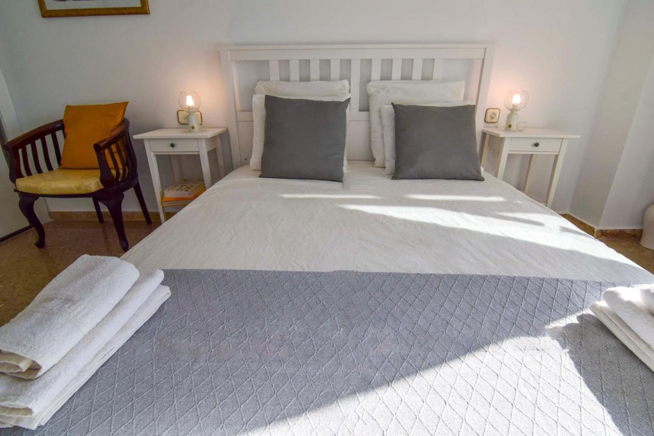 P&P Apartamentos Paseo Maritimo Pablo Ruiz Picasso Malaga Exterior photo